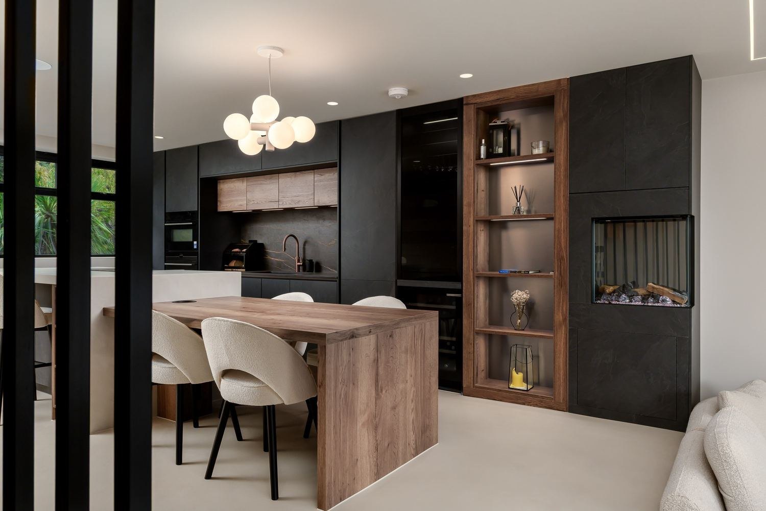 Fire, Slate & Oak &mdash; Chiswick