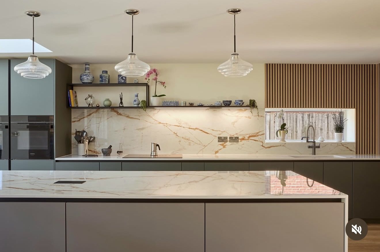Marble splashback with open shelving
