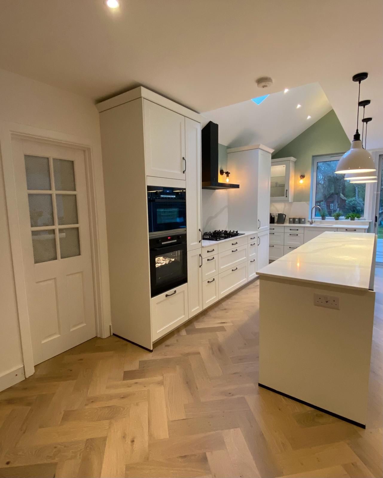White shaker under the eaves