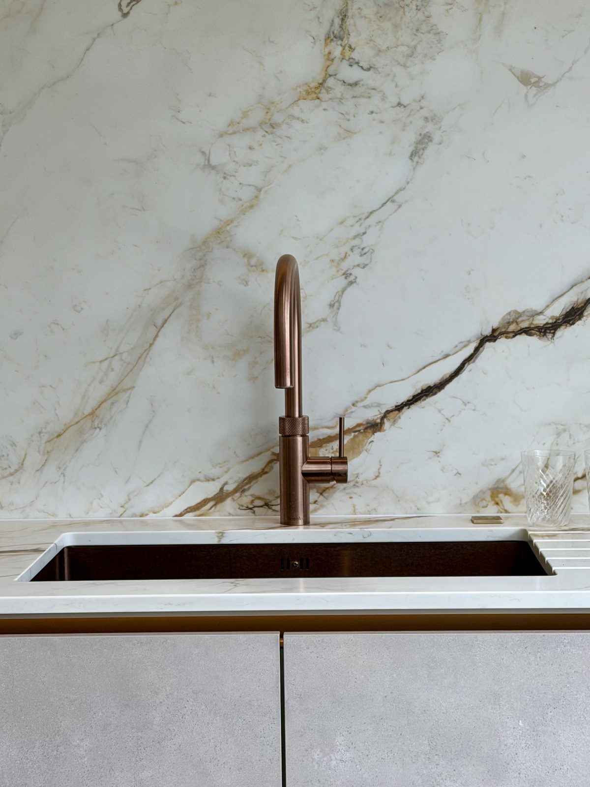 Undermount sink and copper mixer